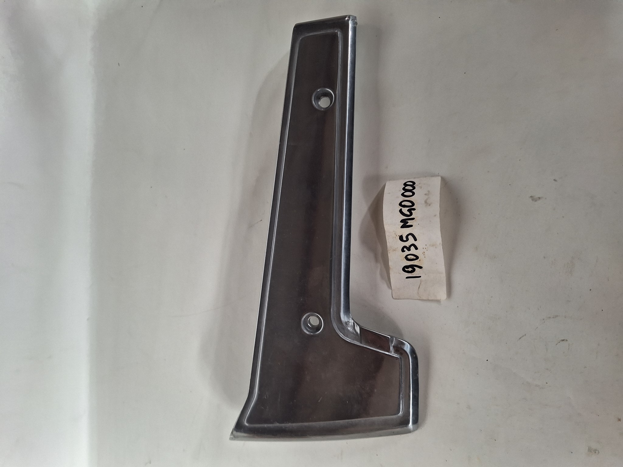 Picture of PLATTE  19035-MG0-000  CX 650 E